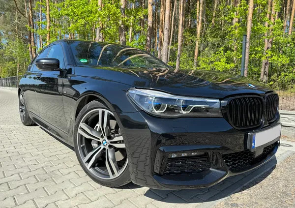 bmw seria 7 podkarpackie BMW Seria 7 cena 149900 przebieg: 172000, rok produkcji 2016 z Mielec